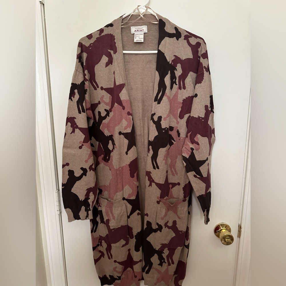 Ariat Long Cardigan with Rodeo prints and Stars.